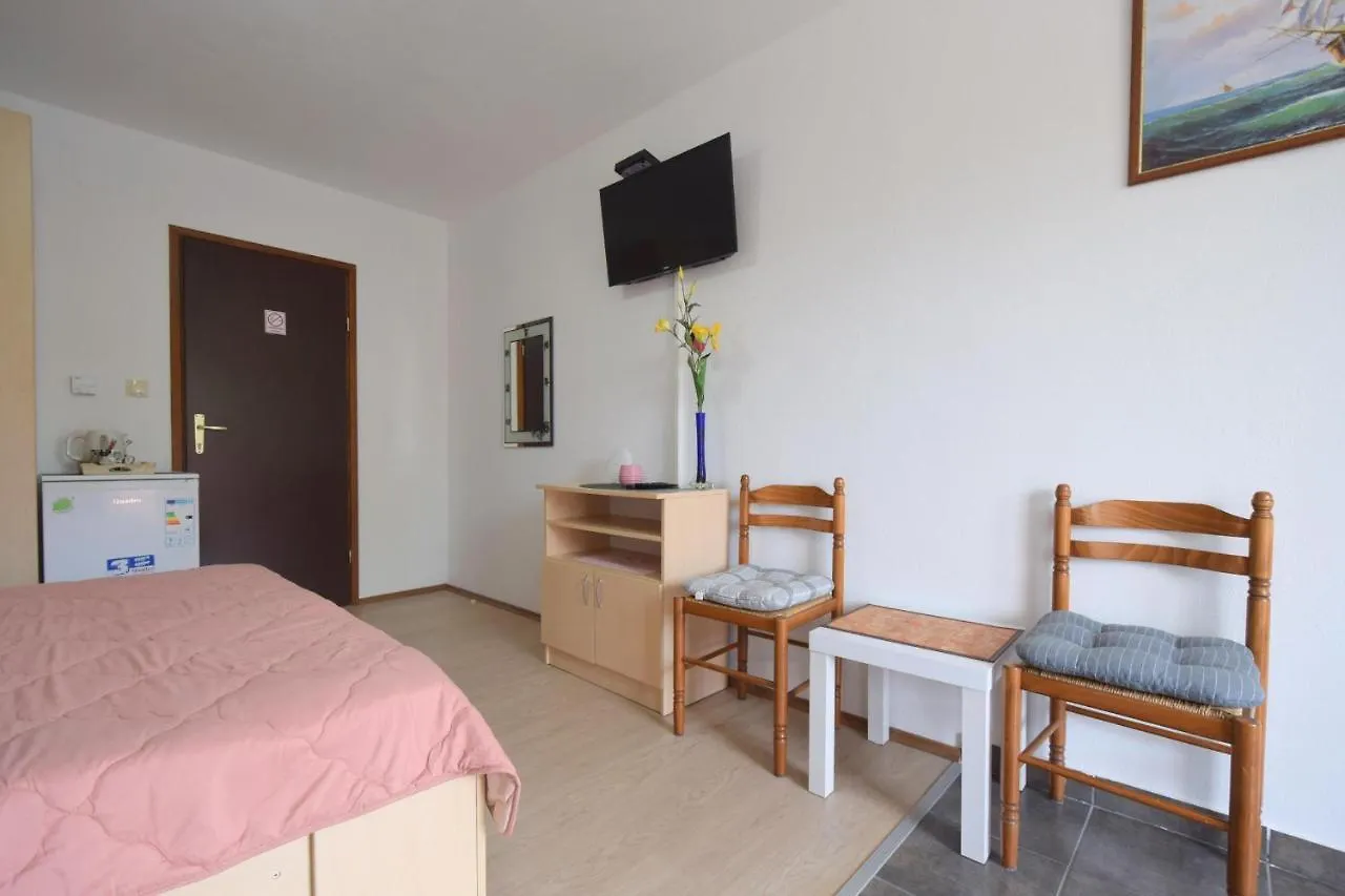 Prázdninový dům Apartments And Rooms Letizia Dobrinj Chorvatsko