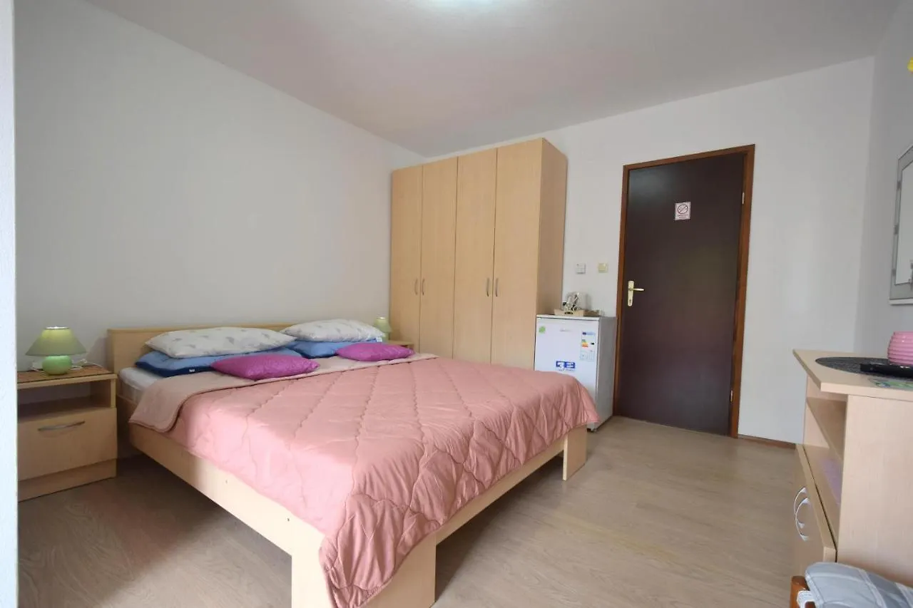 Apartments And Rooms Letizia Dobrinj Holiday home