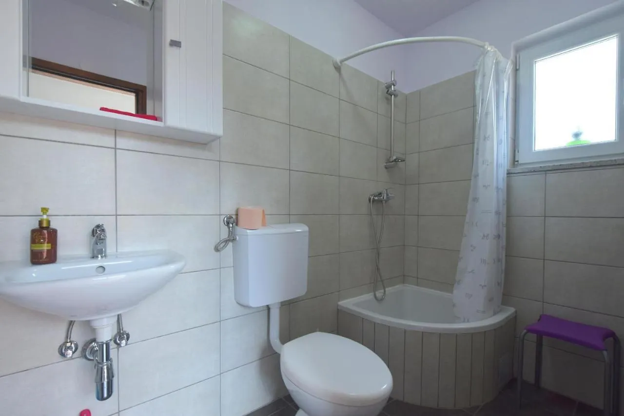 Apartments And Rooms Letizia Dobrinj Croatia