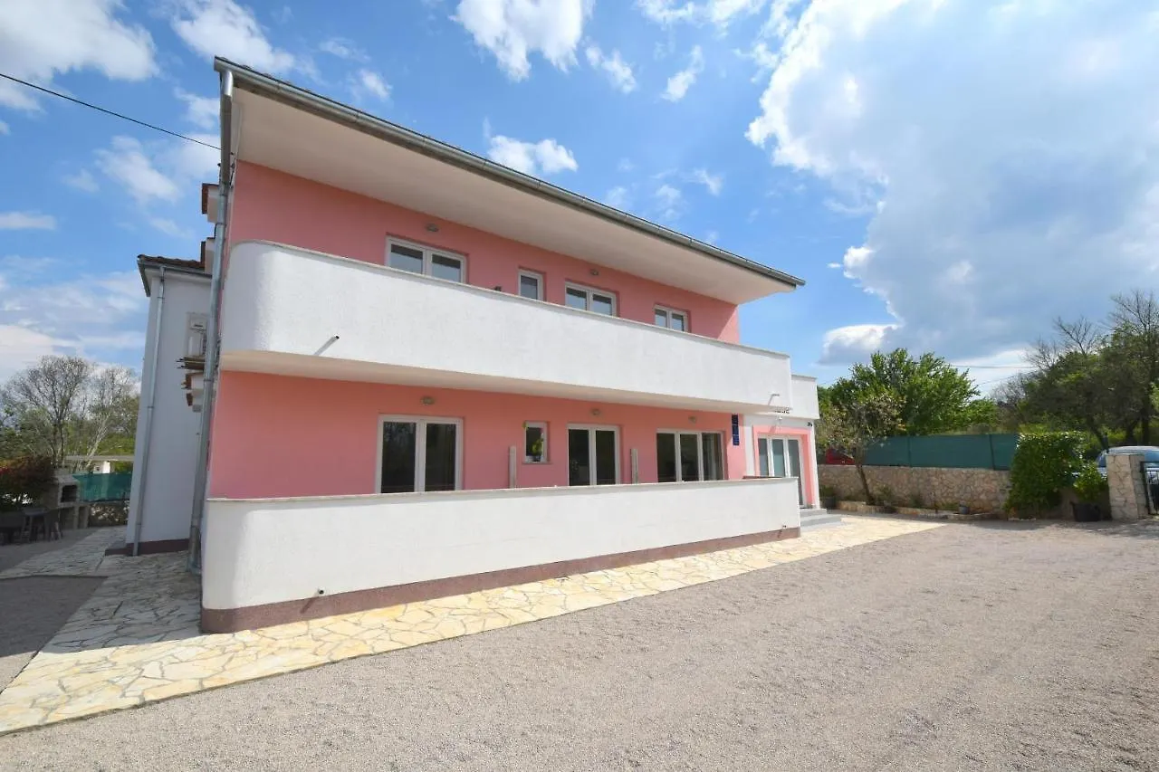 Holiday home Apartments And Rooms Letizia Dobrinj