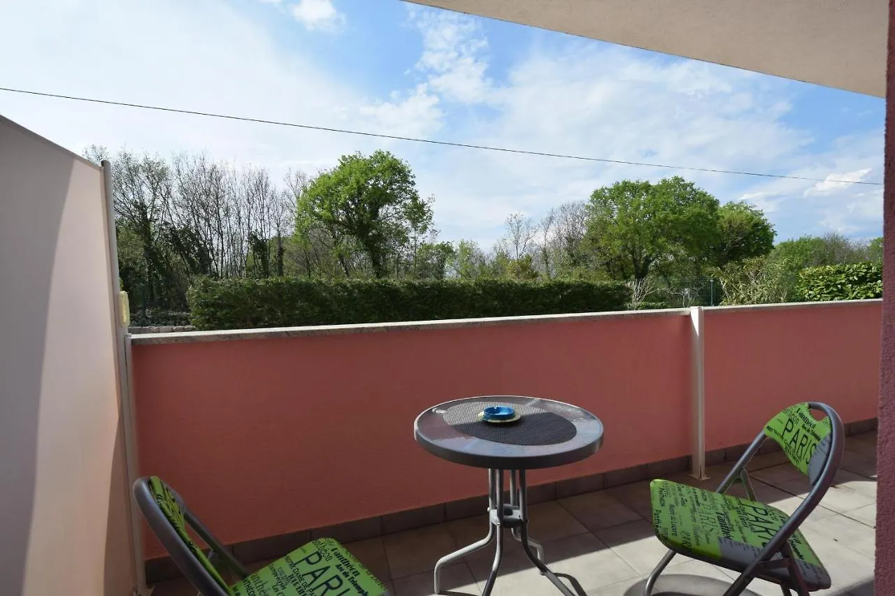 Holiday home Apartments And Rooms Letizia Dobrinj